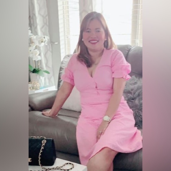 EUC Lulus Good to be Me Pink Eyelet Lace Midi Dress Size Small Retail $60 - Picture 4 of 10